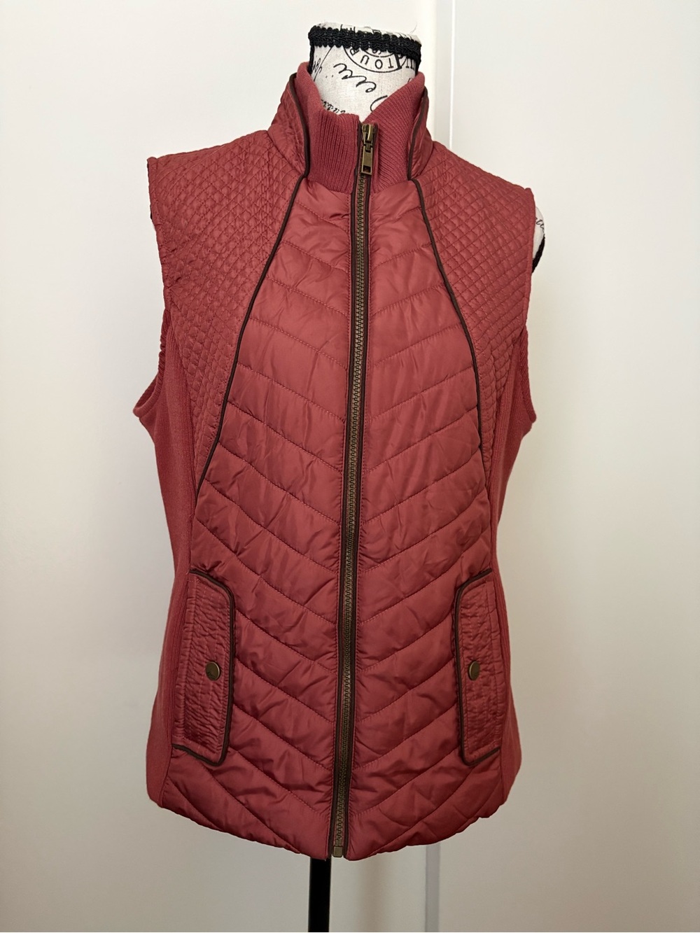 G.H. Bass & Co. Quilted Sleeveless Vest in Rosewood